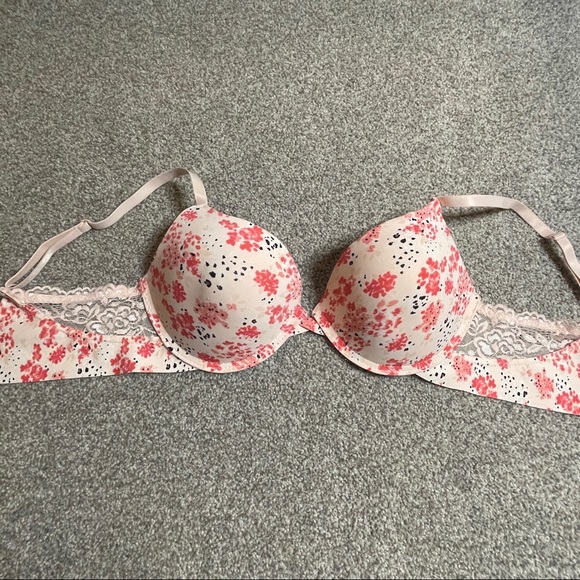 Laura Ashley Floral Lace Bra Size 34C - Picture 1 of 4